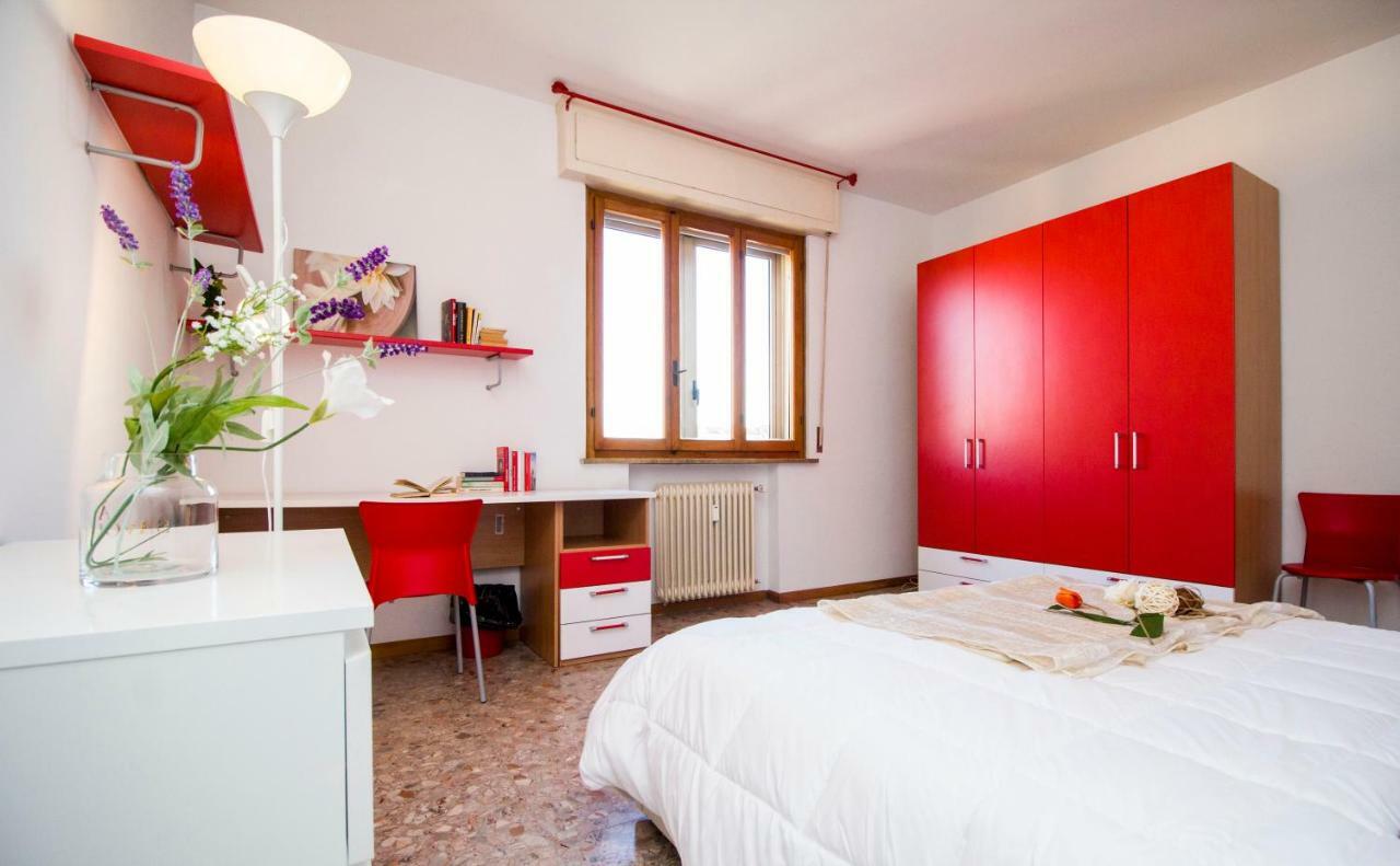 Innpisarentals - Pisa Riverside Apartment Екстериор снимка