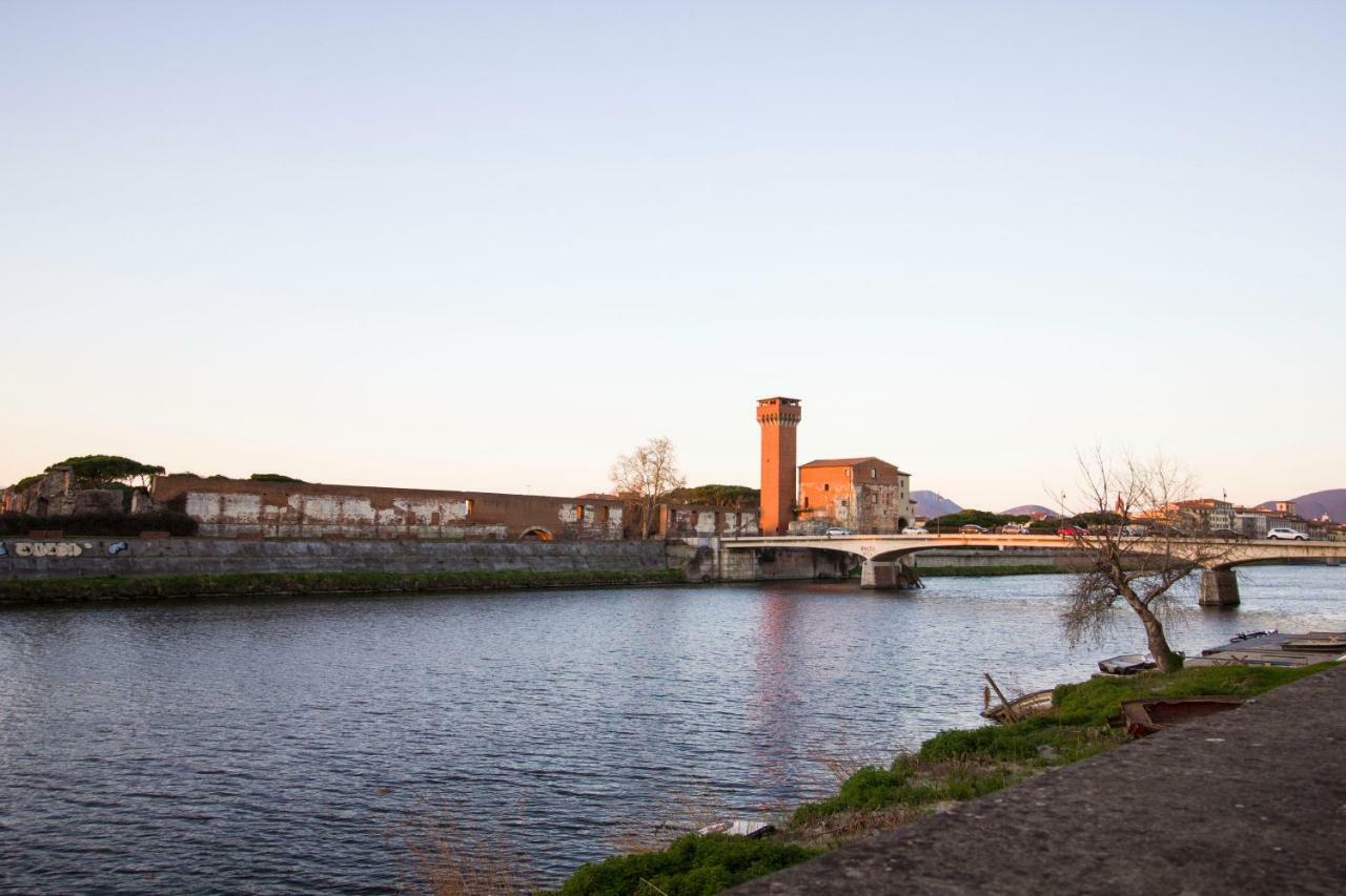 Innpisarentals - Pisa Riverside Apartment Екстериор снимка